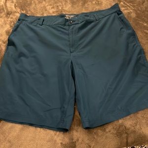 Mens Nike Golf Dri-Fit shorts size 40